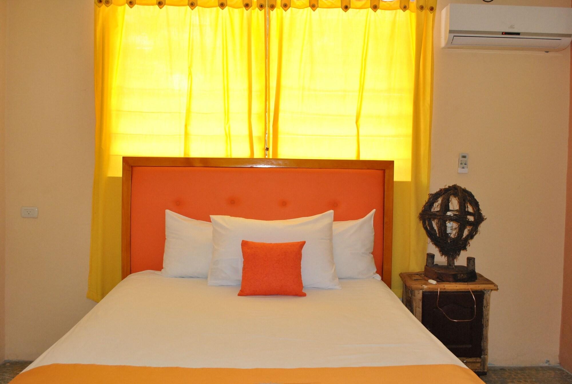 Hotel Imperial Cap-Haïtien Esterno foto