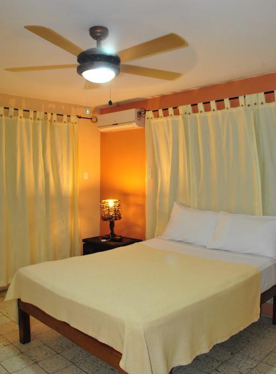 Hotel Imperial Cap-Haïtien Esterno foto