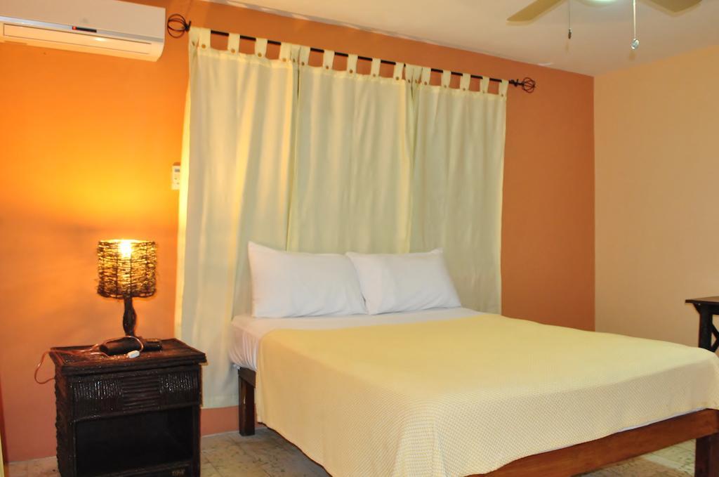 Hotel Imperial Cap-Haïtien Esterno foto